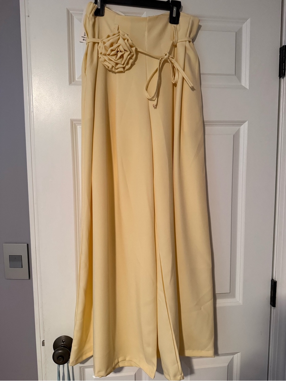 Yellow Paper-Bag Style Wide Leg Pants with Floral Belt